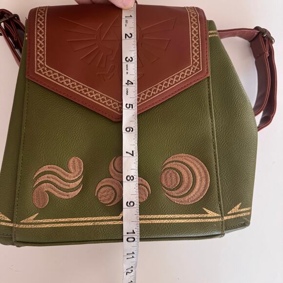 Danielle Nicole Legend of Zelda Nintendo Mini Backpack Green and Brown - Picture 4 of 9